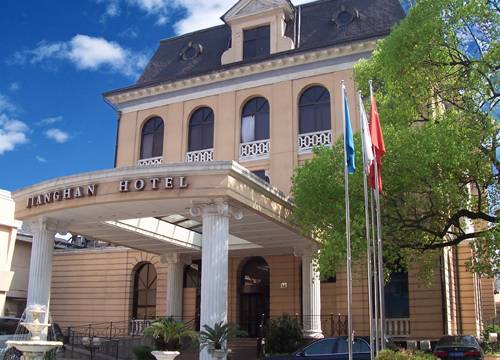 欧美丰满一区二区免费视频