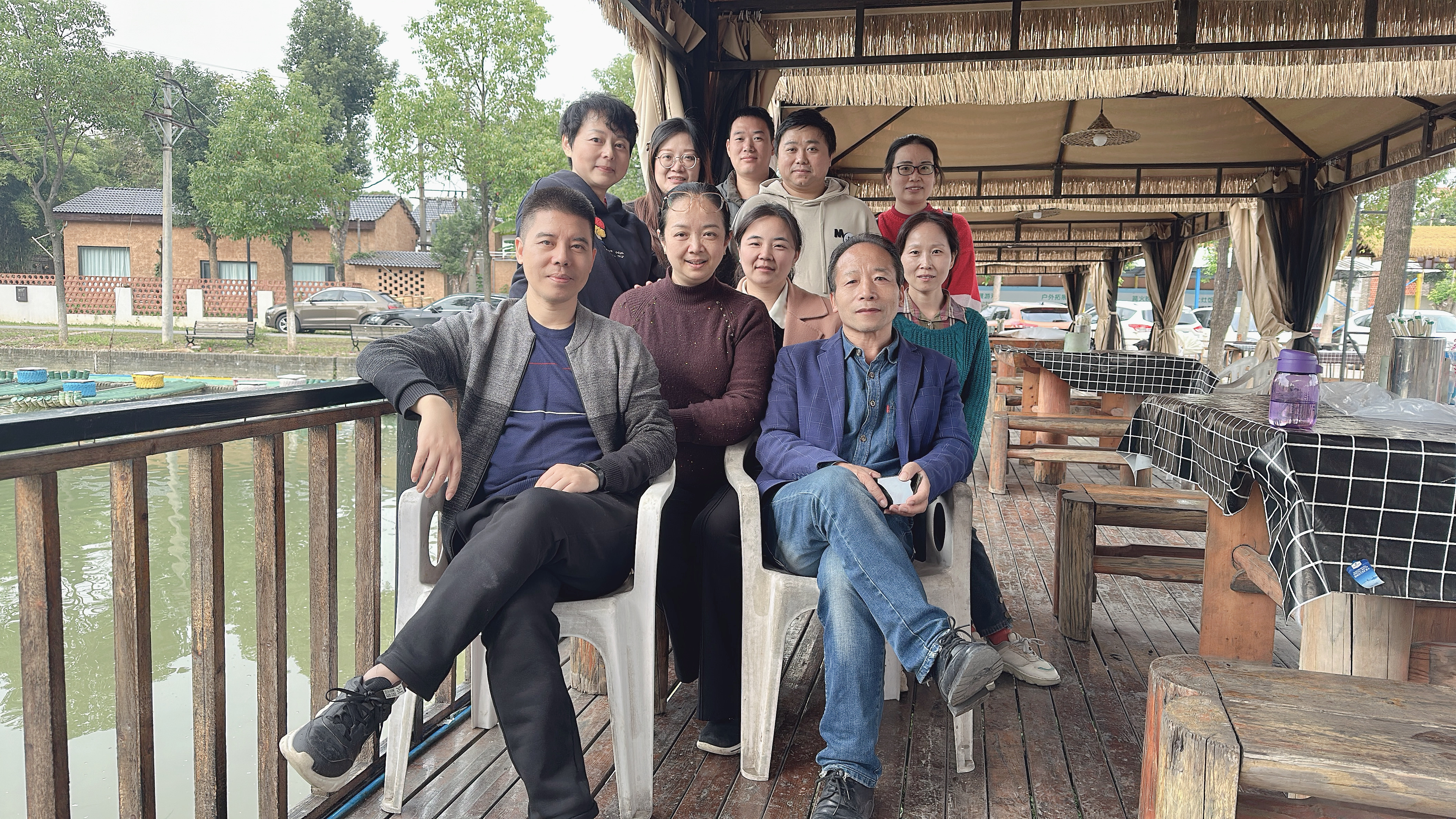 欧美丰满一区二区免费视频